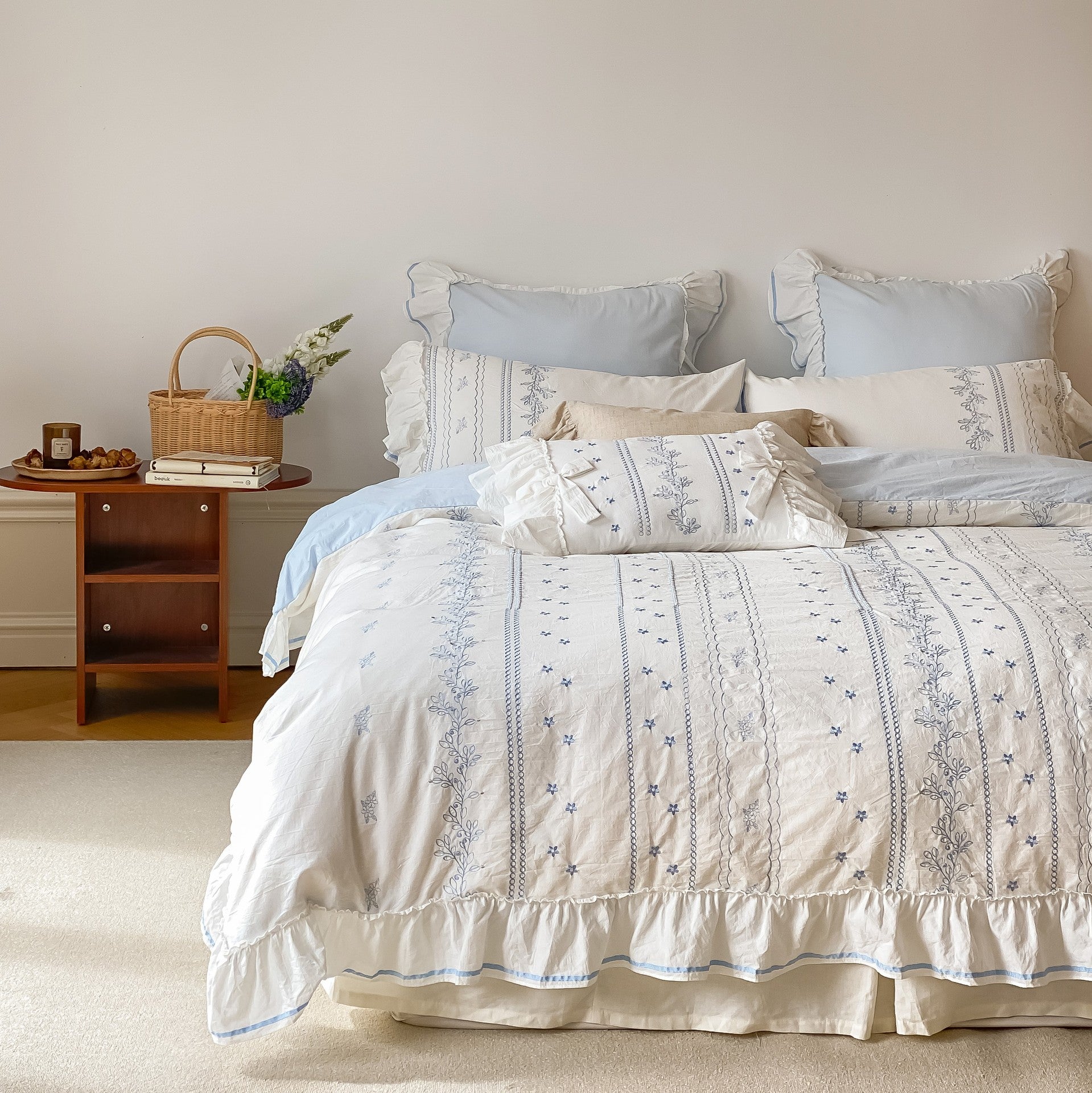 Embroidered French Lace Ruffle Bedding Set / Pink