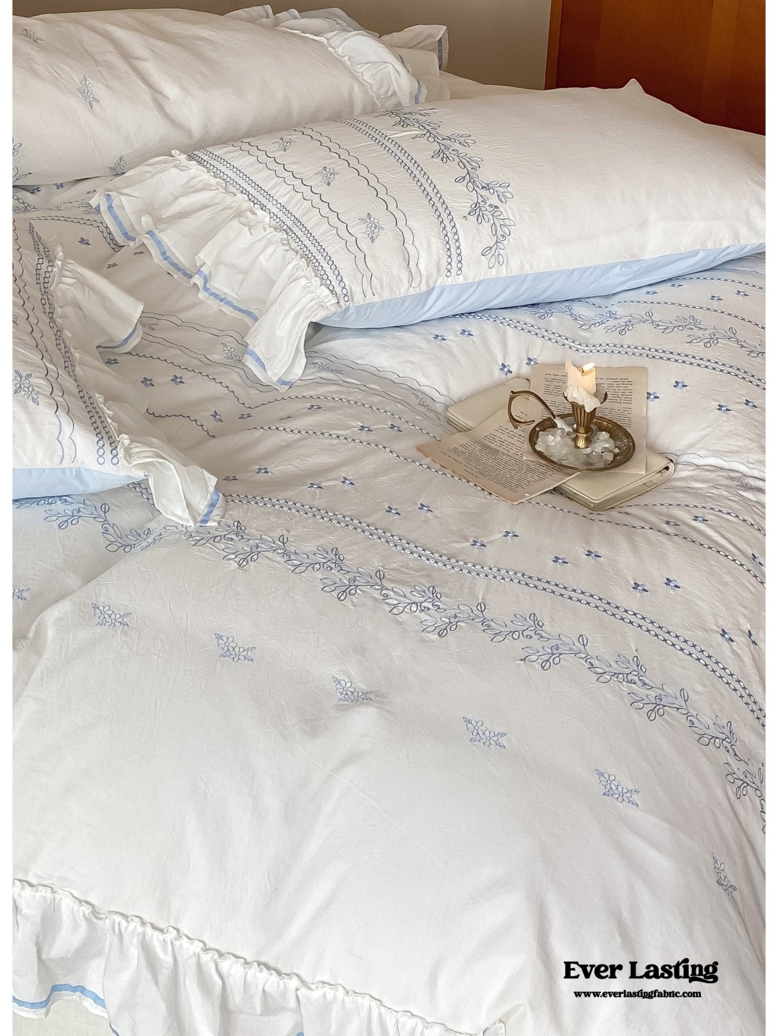 Embroidered French Lace Ruffle Pillowcases / Pink