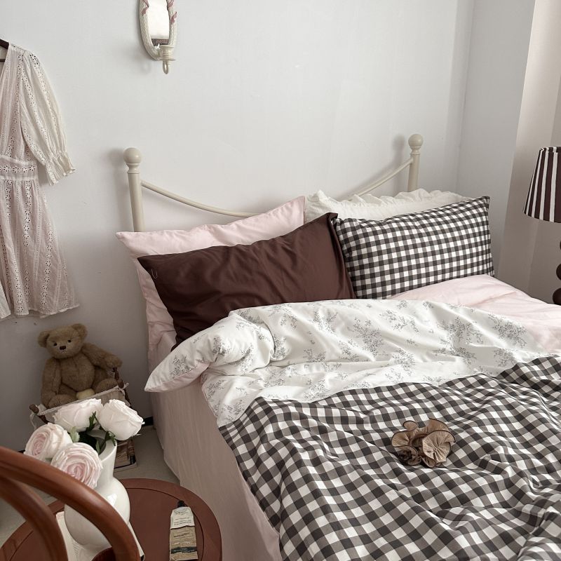 Emi Patchwork Gingham Bedding Set / Soft Mocha Pink
