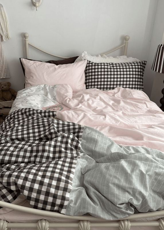 Emi Patchwork Gingham Bedding Set / Soft Mocha Pink