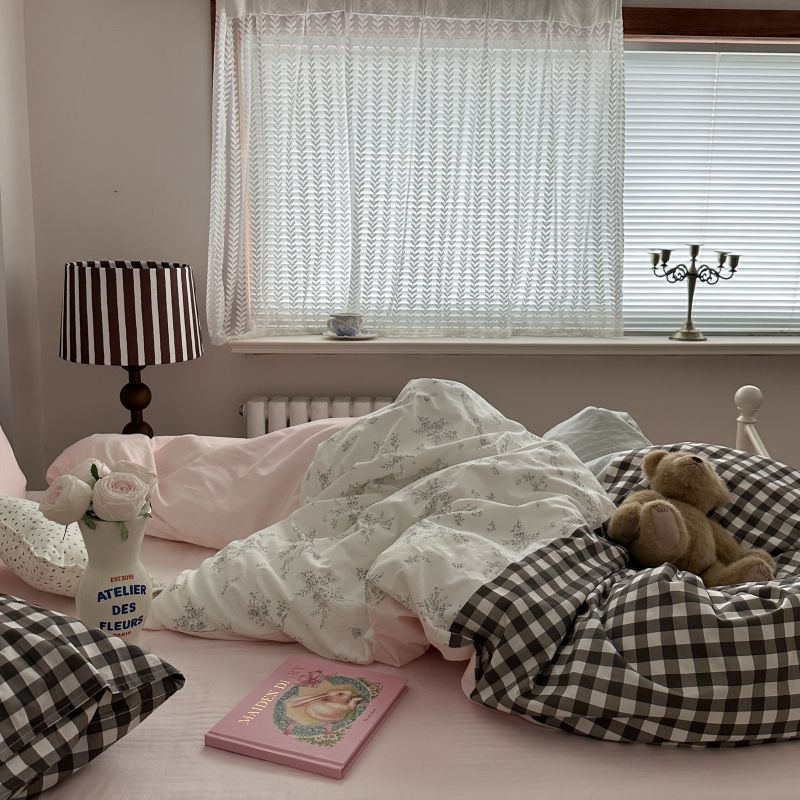 Emi Patchwork Gingham Bedding Set / Soft Mocha Pink