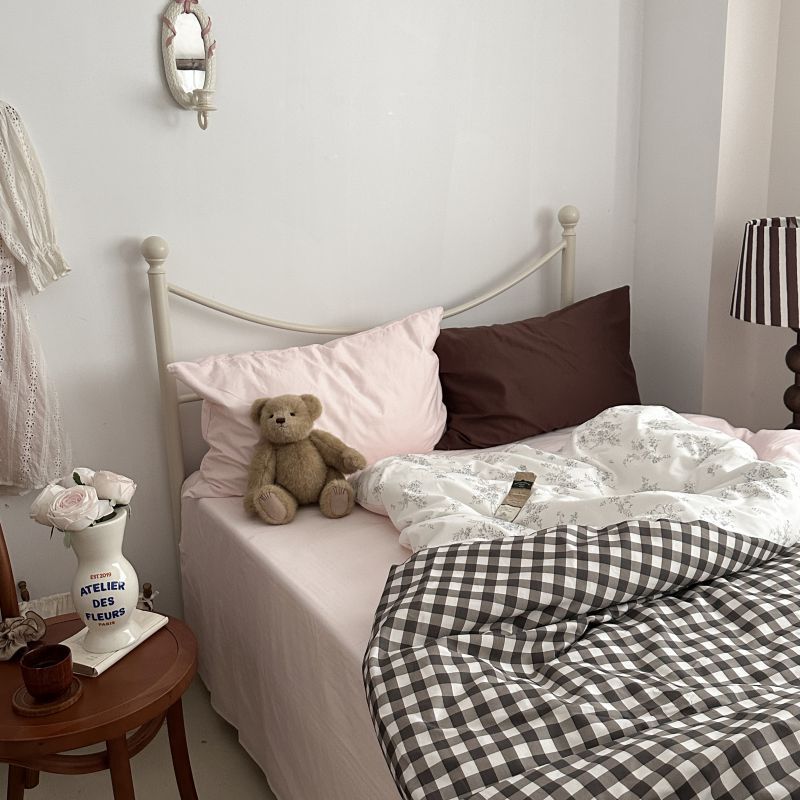 Emi Patchwork Gingham Bedding Set / Soft Mocha Pink