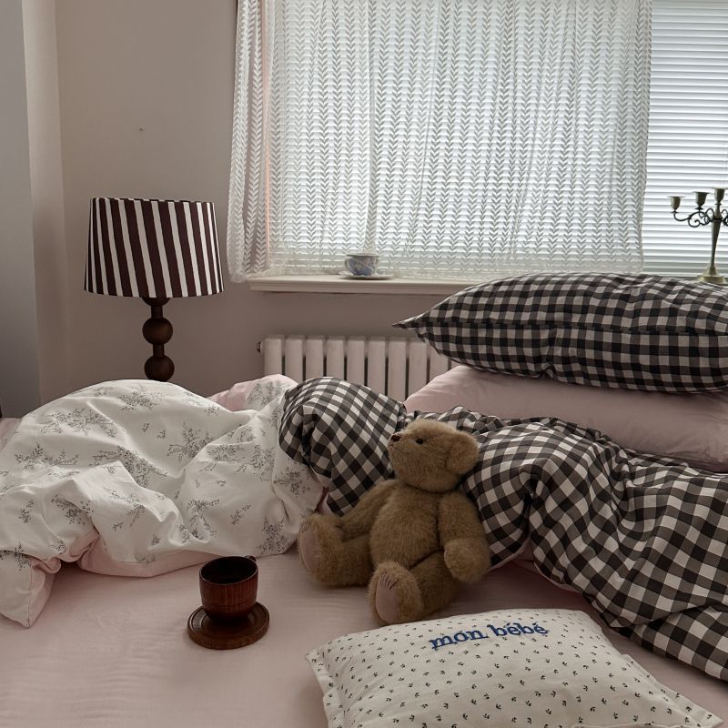 Emi Patchwork Gingham Bedding Set / Soft Mocha Pink