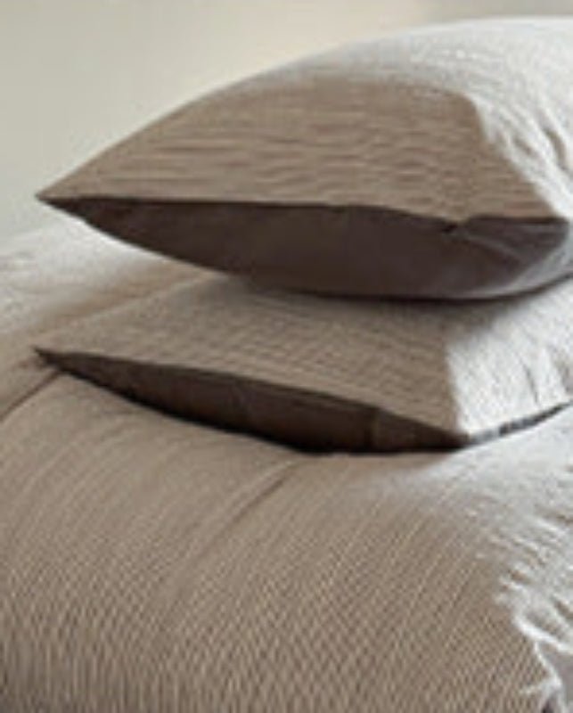Emma Duo Striped Jacquard Bedding Set / Green