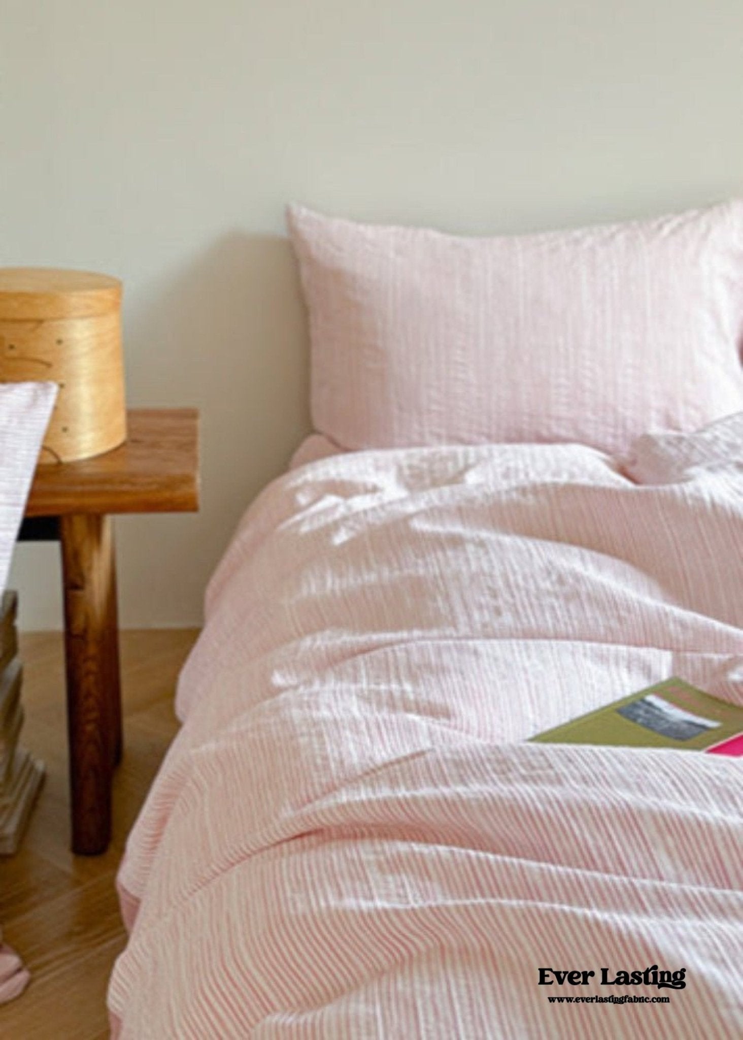Emma Duo Striped Jacquard Bedding Set / Pink