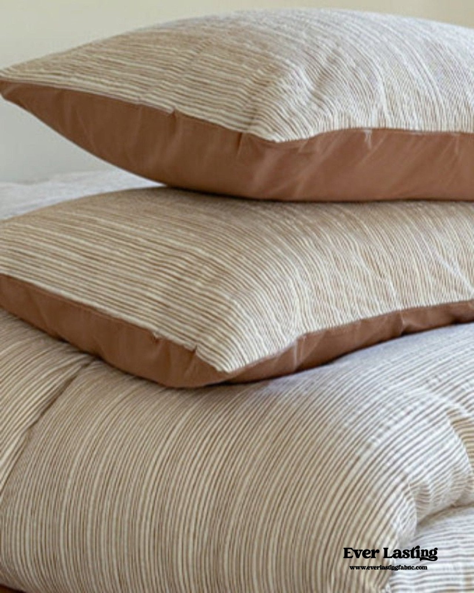 Emma Duo Striped Jacquard Bedding Set / Pink