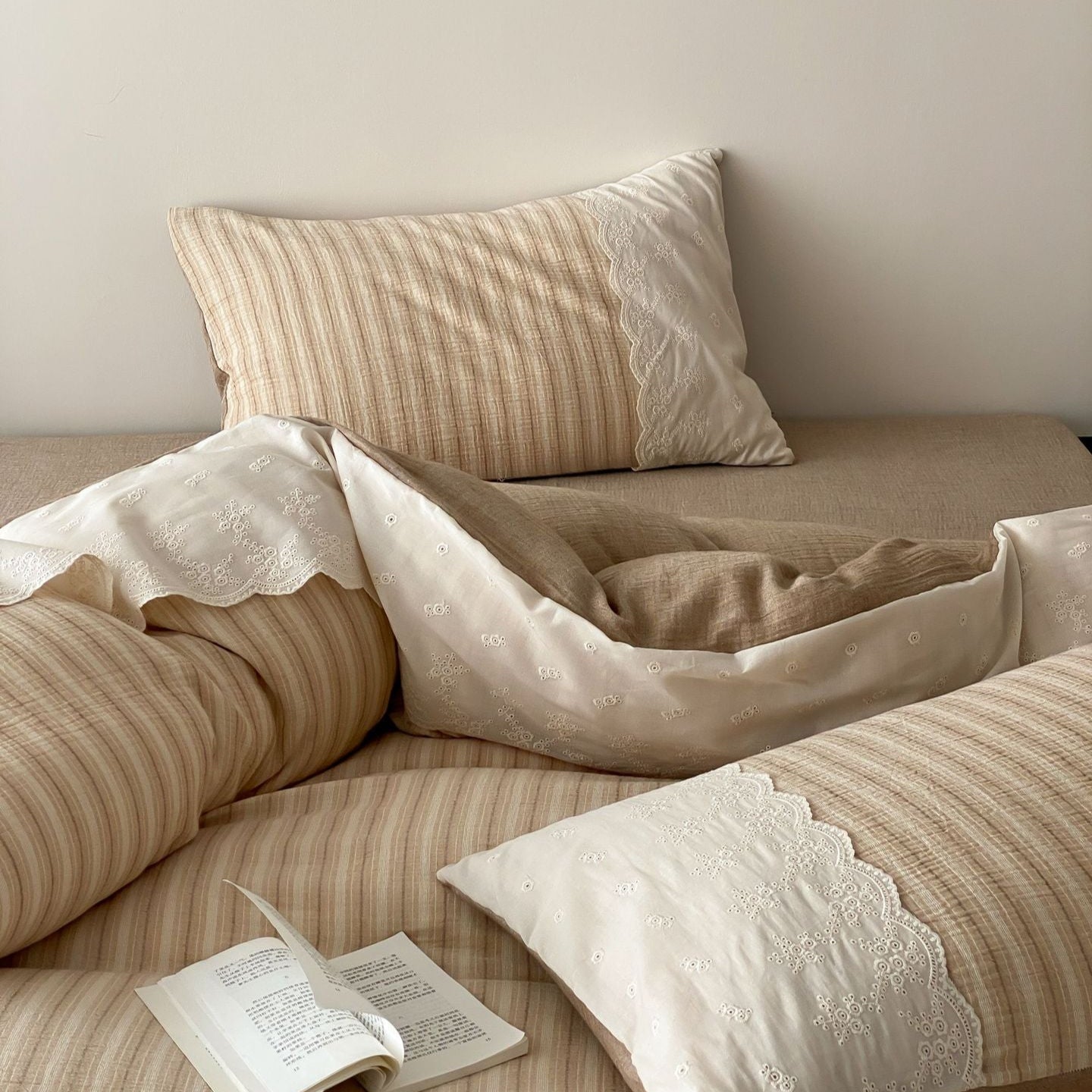 Florence Lace Double Gauze Striped Bedding Set / Green