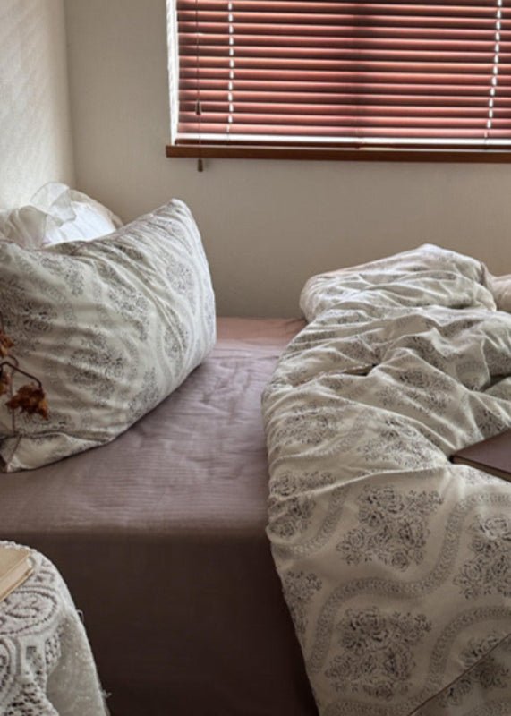 Hannah Vintage Floral Braids Cotton Bedding Set / White
