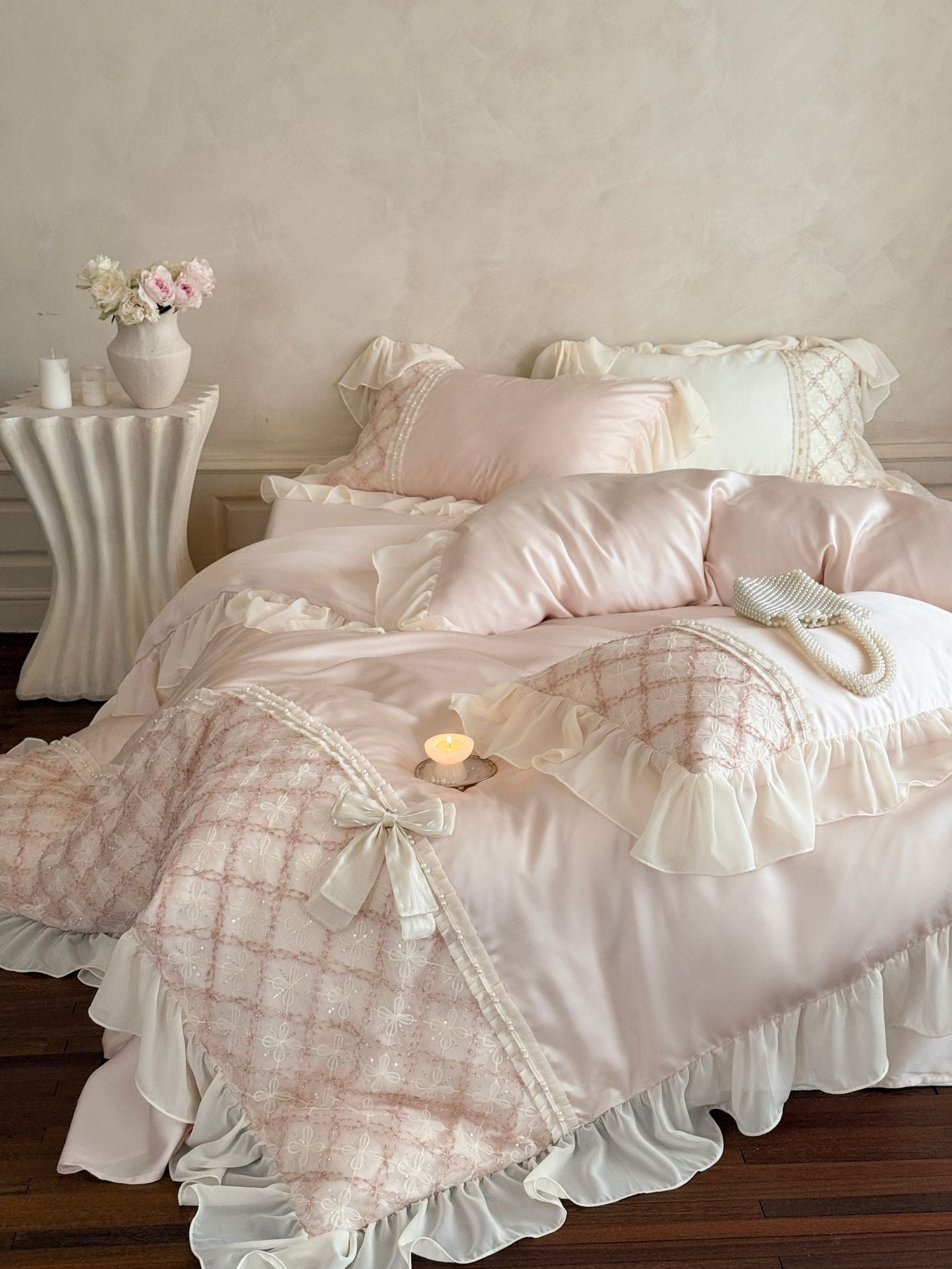 Haute Pearl TENCEL™ Bedding Set / Blush Romance