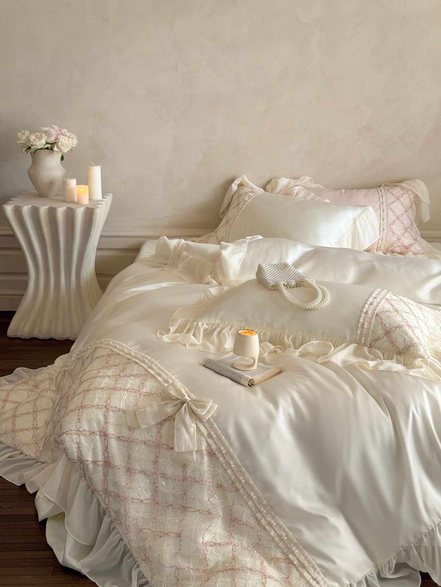 Haute Pearl TENCEL™ Bedding Set / Blush Romance