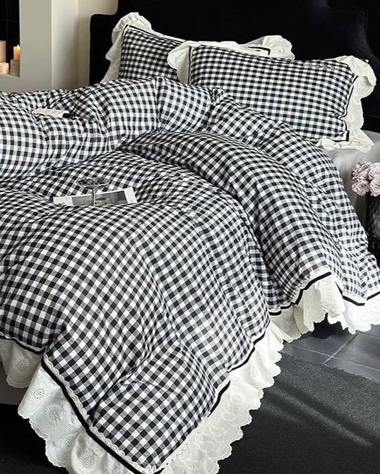 Hazel Vintage Gingham Ruffle Bedding Set / Black