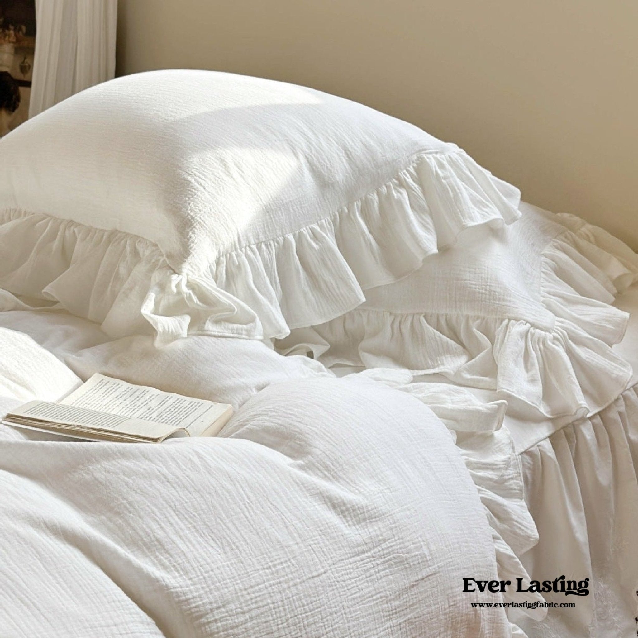 Liliane Elegant Ruffle Double Gauze Bedding Set / Hollow Out
