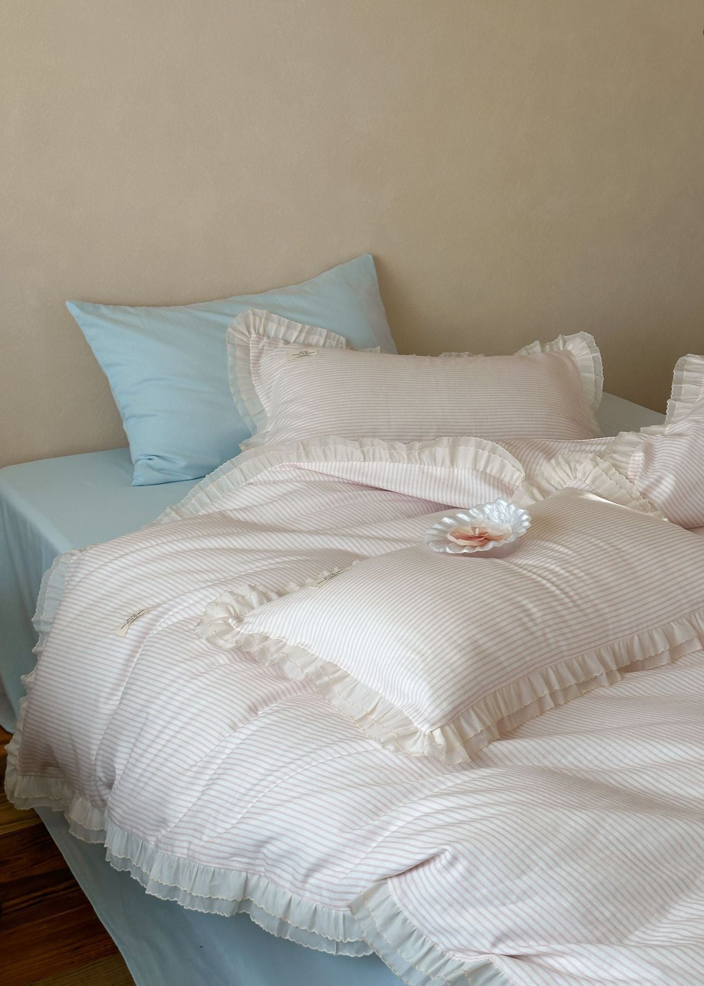 Mabel Lace Double Gauze Striped Bedding Set / Pink