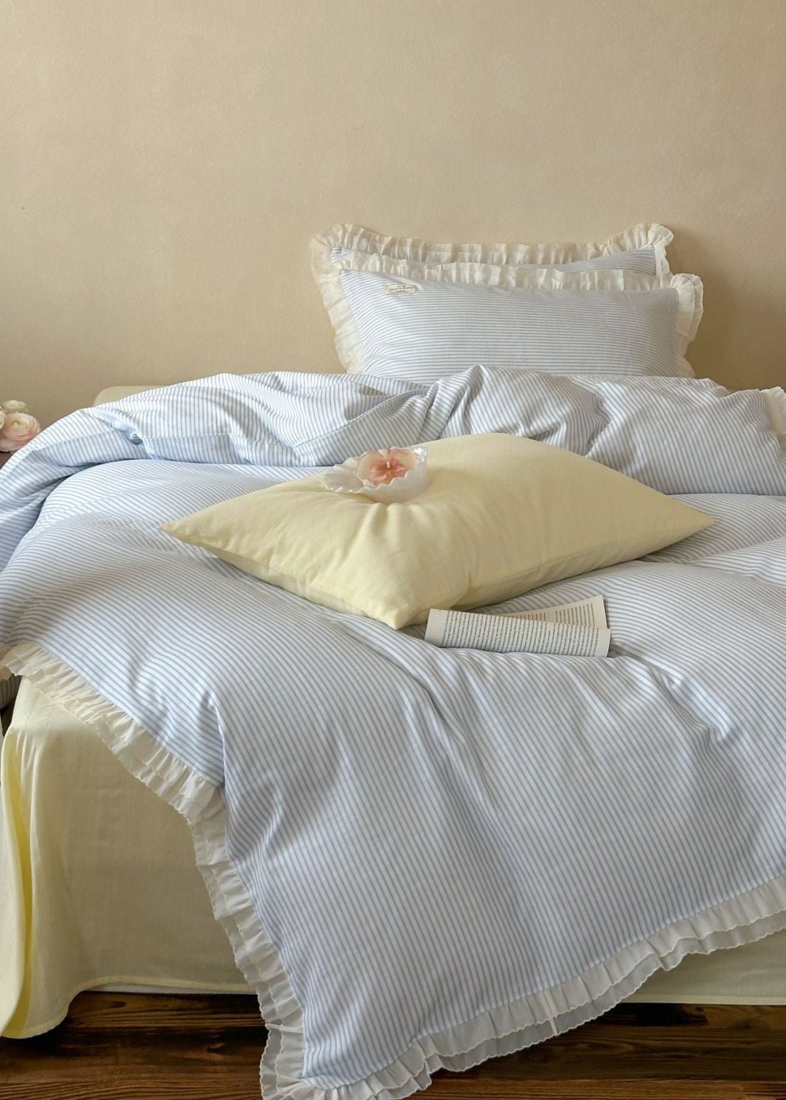Mabel Lace Double Gauze Striped Bedding Set / Blue