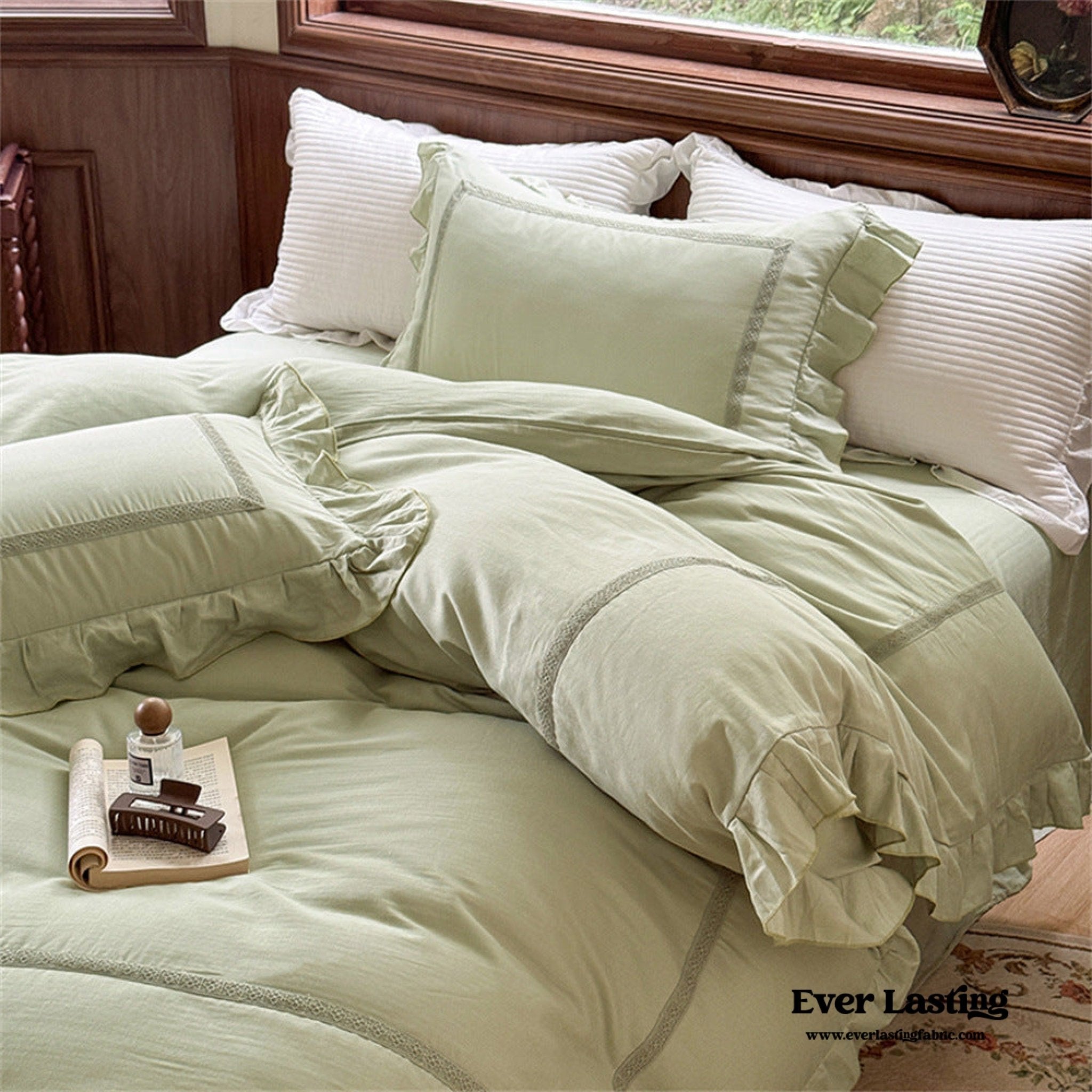 Madeleine Lace Double Gauze Ruffle Bedding Set / Green