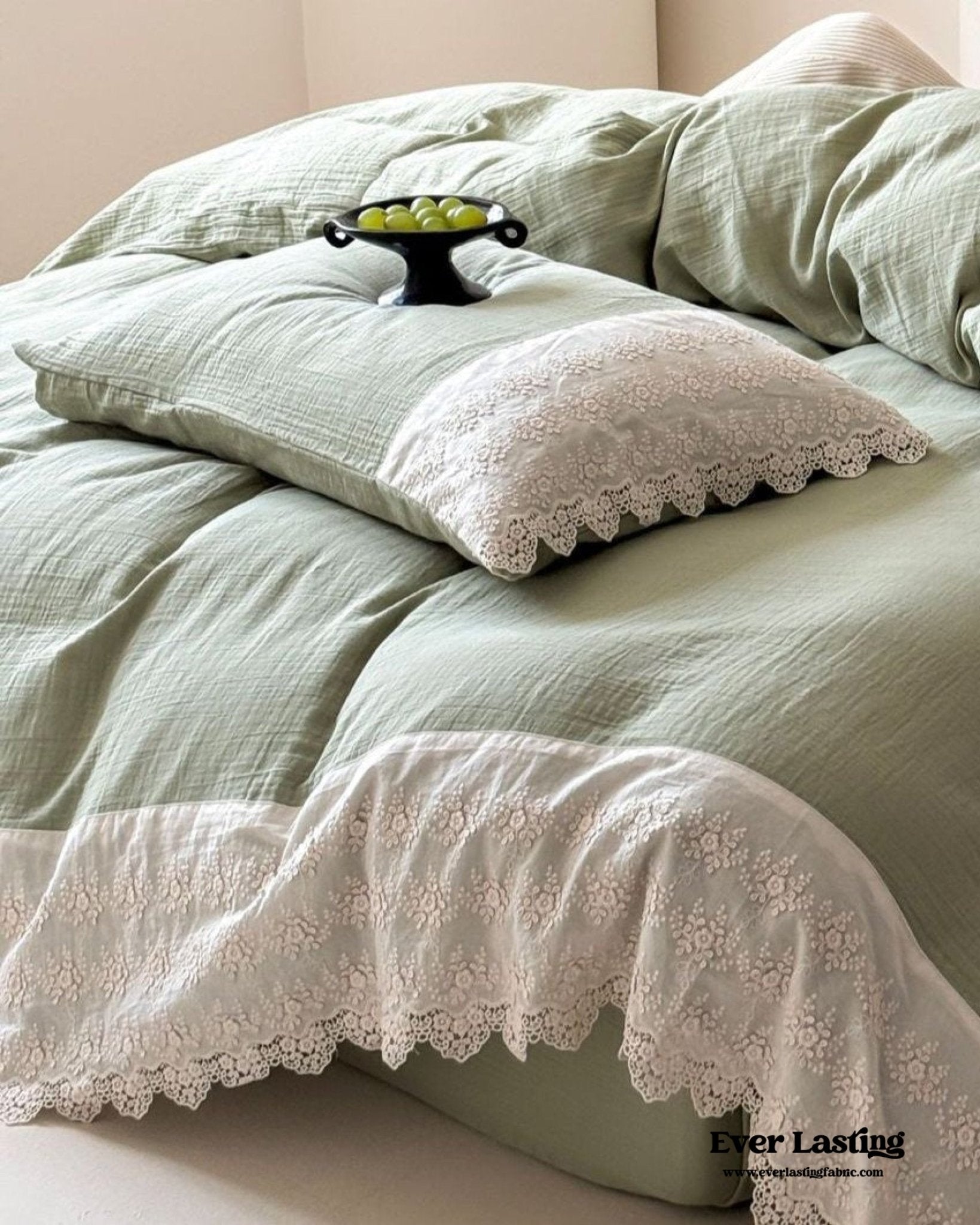 Margaux Lace Double Gauze Bedding Set / Pastel Pink