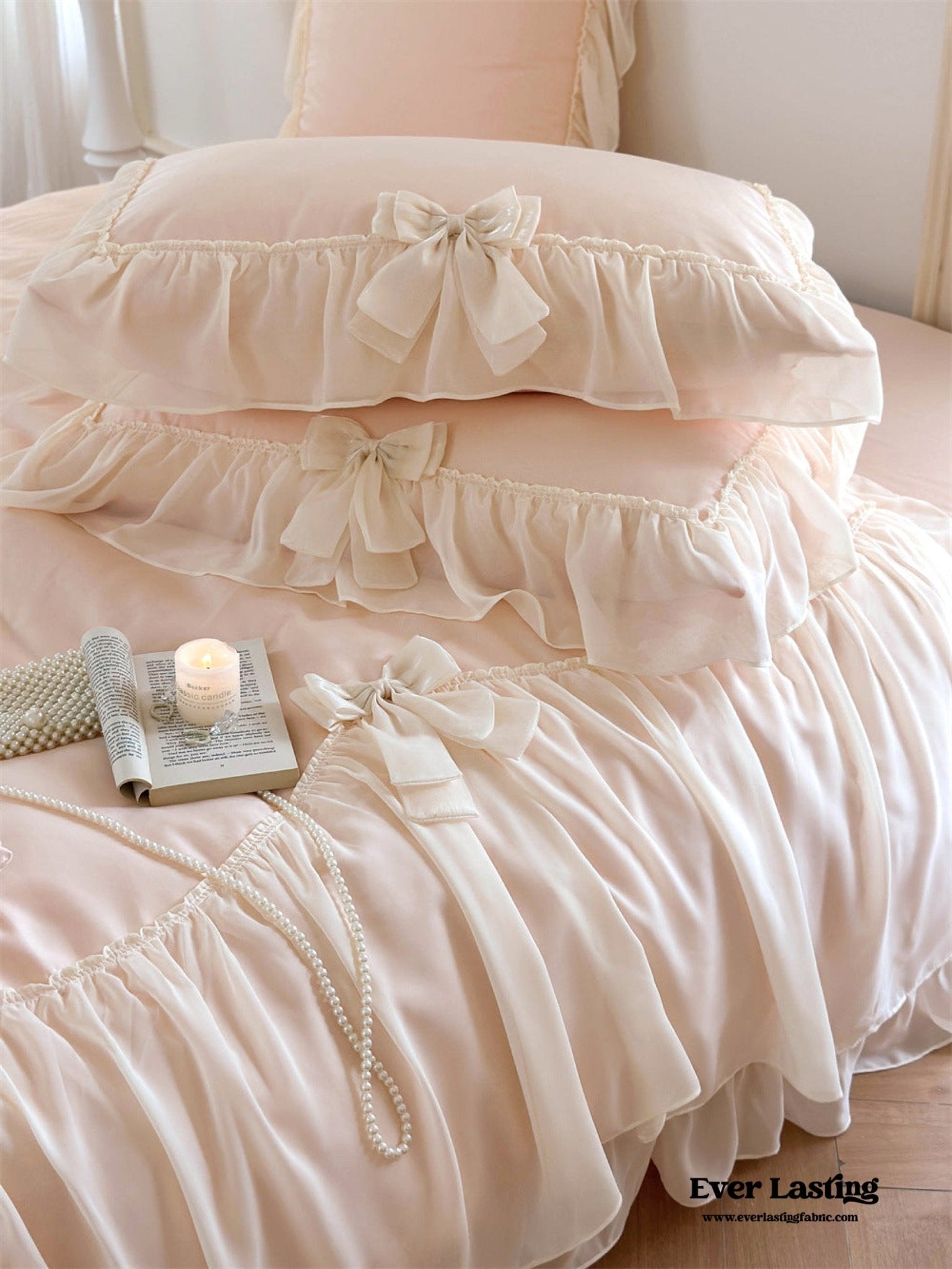Ribbon Bow Airy Lace Bedding Set / Blue