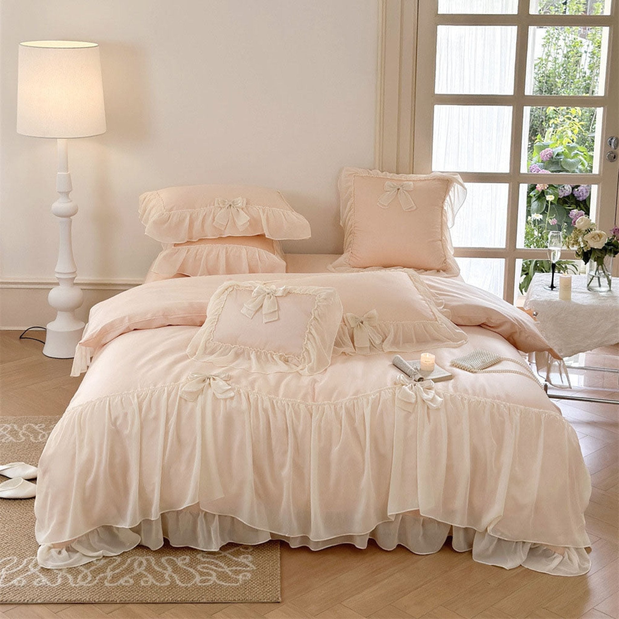 Ribbon Bow Airy Lace Bedding Set / Blue