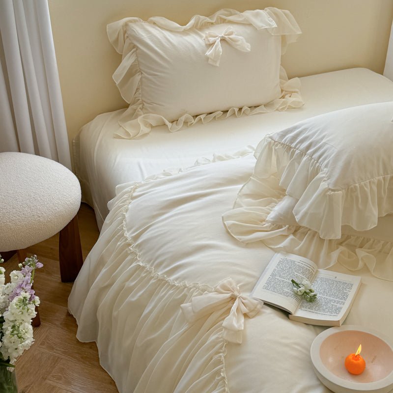Ribbon Bow Airy Lace Bedding Set / Blue