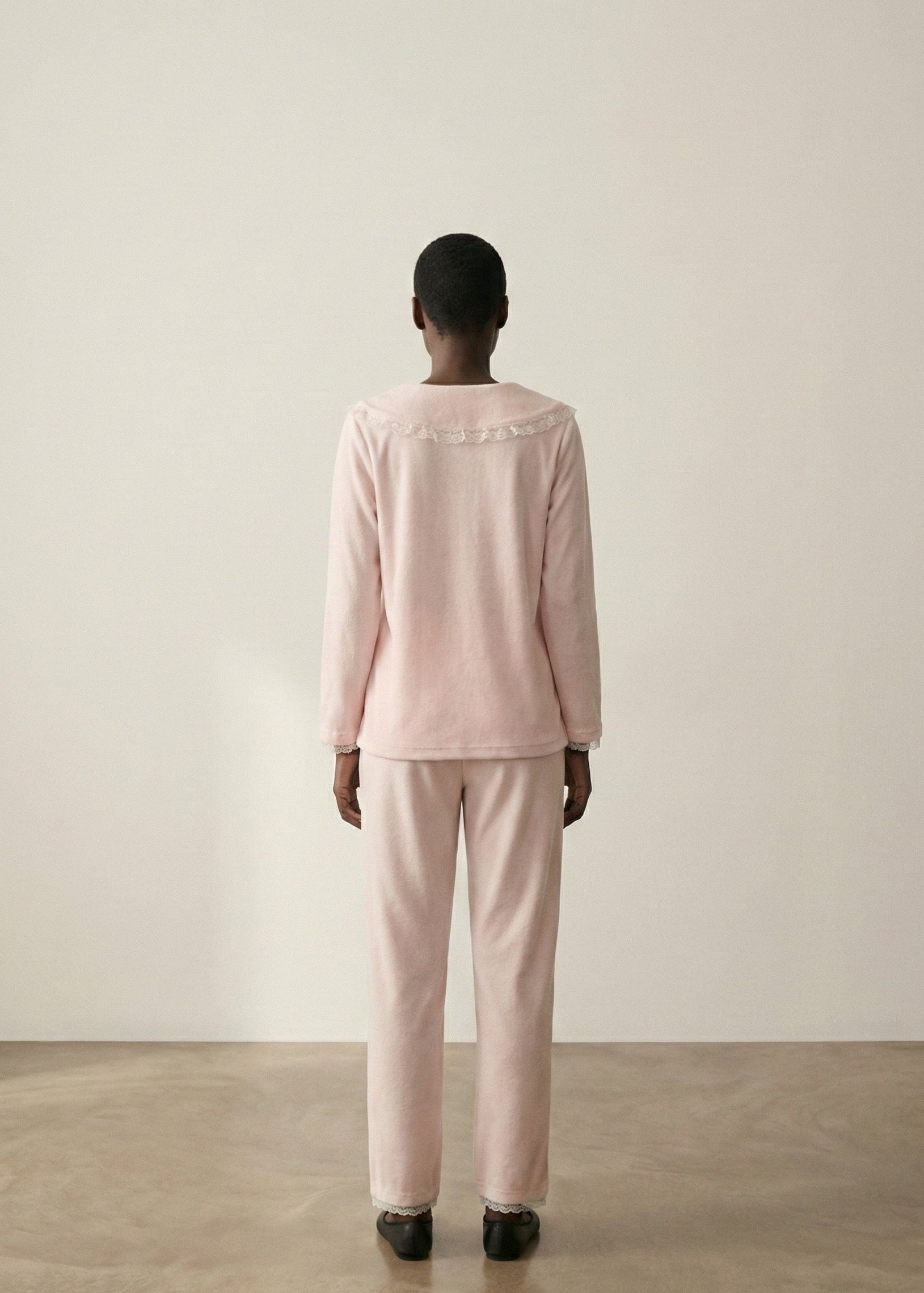 Rosy Velvet Coquette Lace Pajama Set / Pink