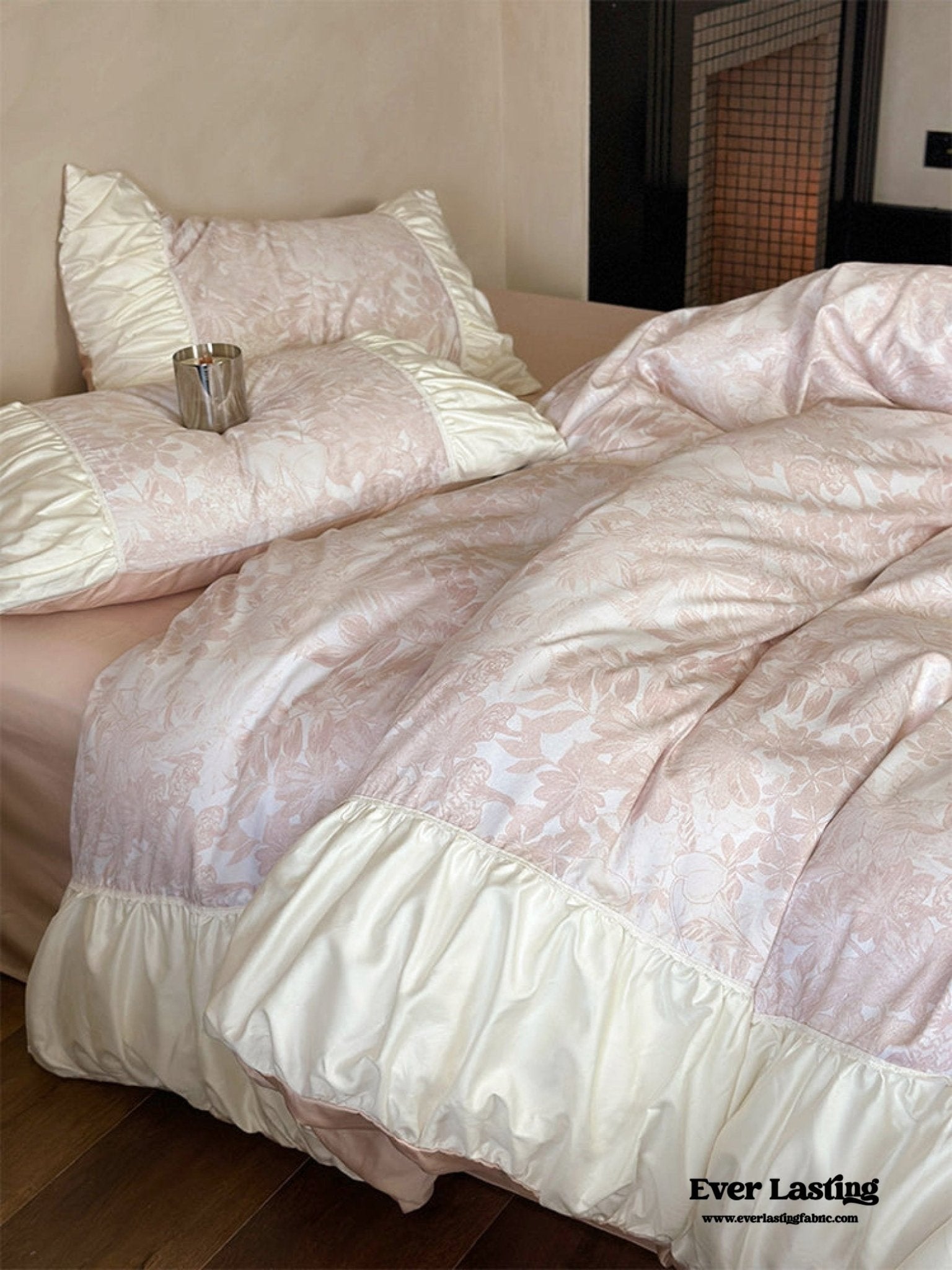 Royal Floral Ruffle Bedding Set / Pink