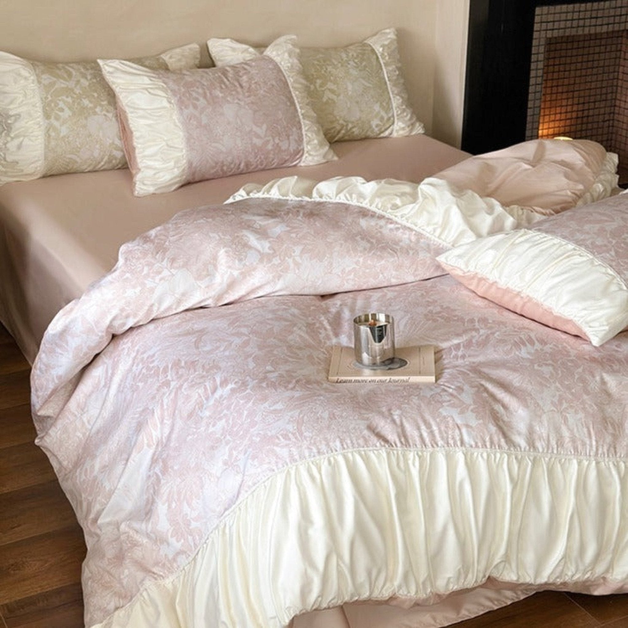 Royal Floral Ruffle Bedding Set / Pink