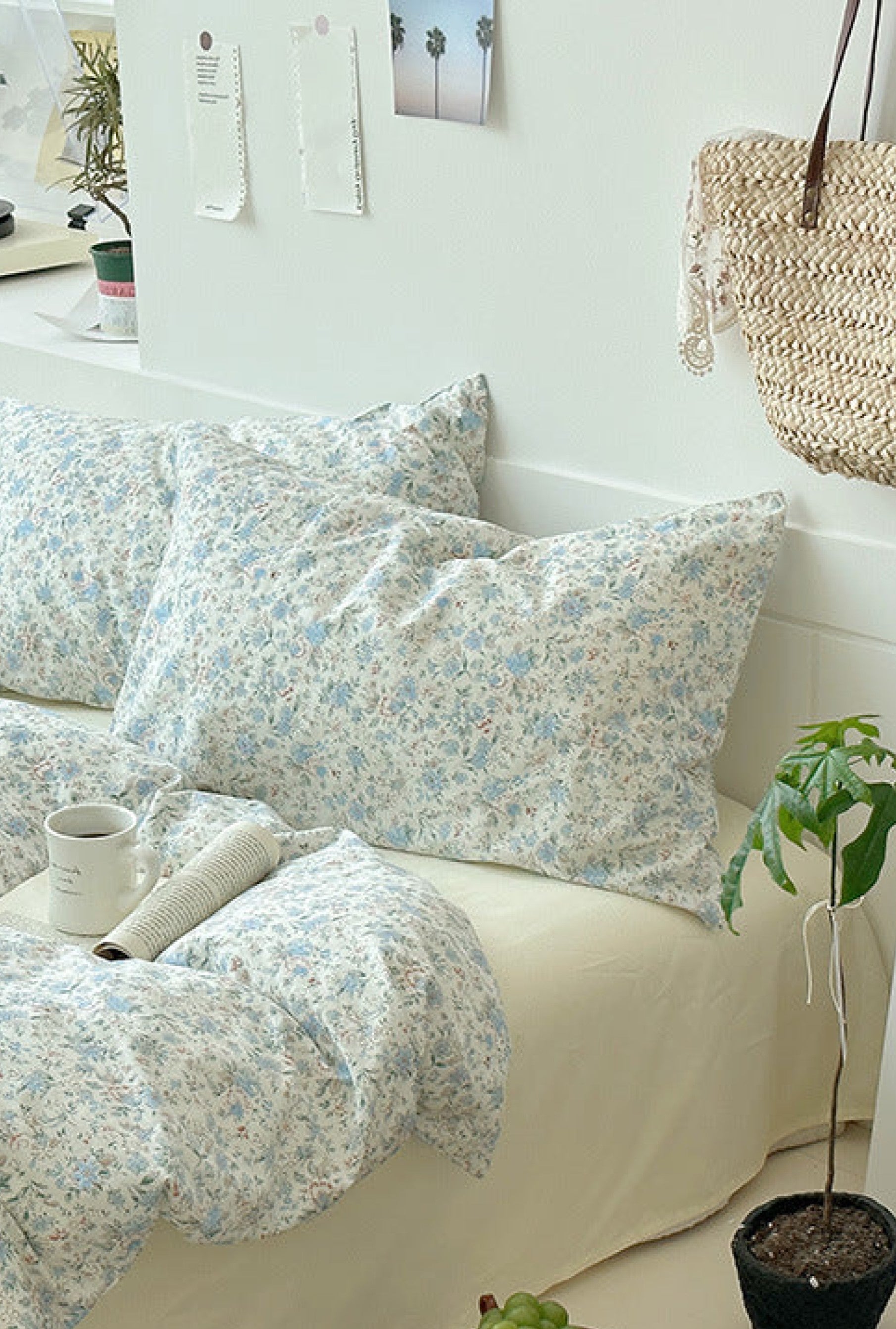Sweet Floral Bedding Set / Cream