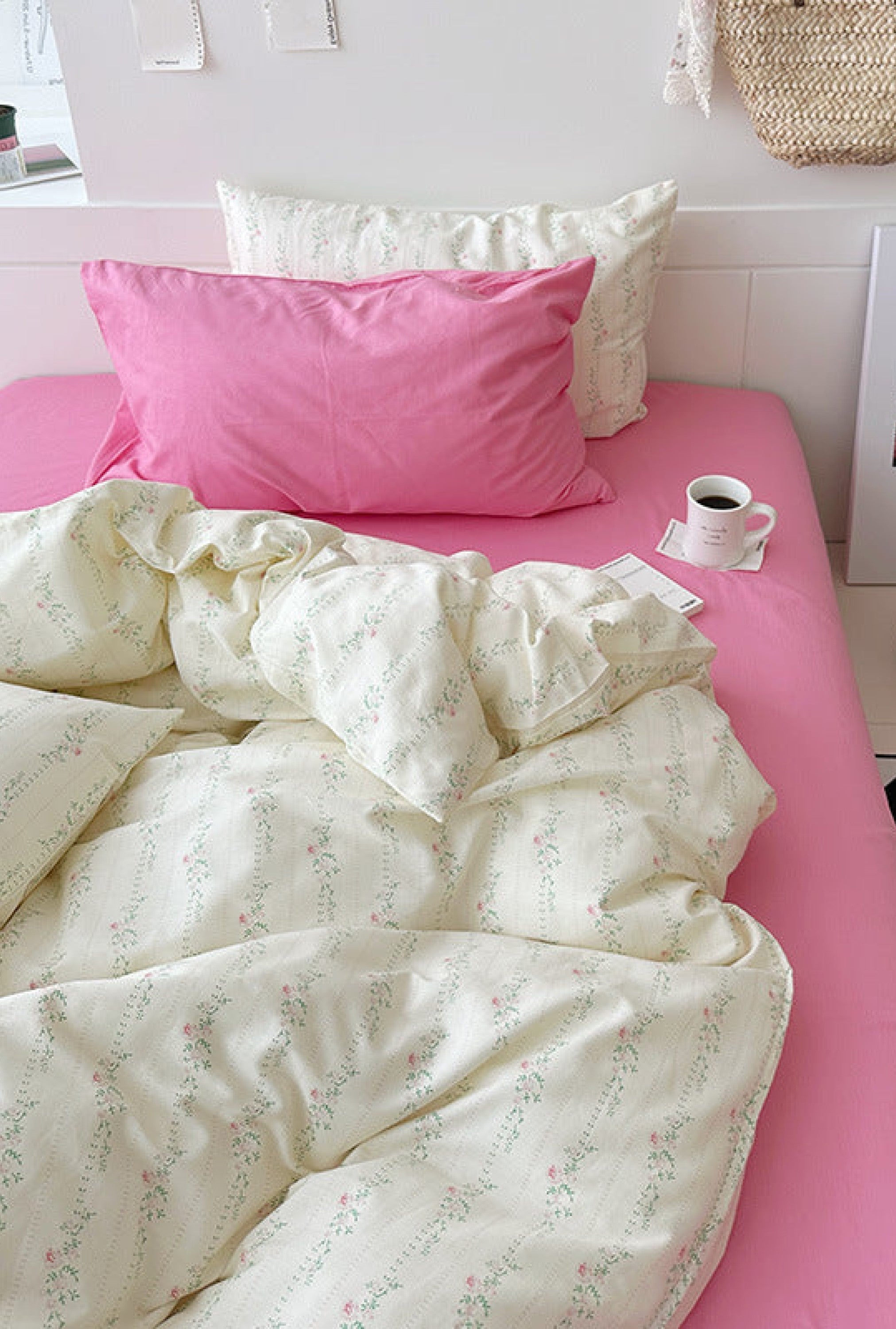 Sweet Floral Bedding Set / Floral Blue